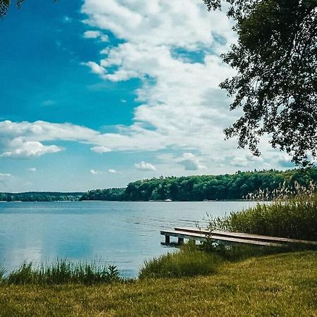 Holzhaus Direkt Am See Priepert Εξωτερικό φωτογραφία