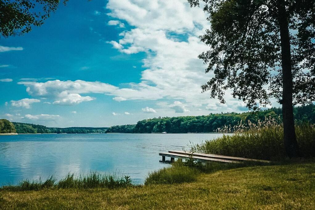Holzhaus Direkt Am See Priepert Εξωτερικό φωτογραφία