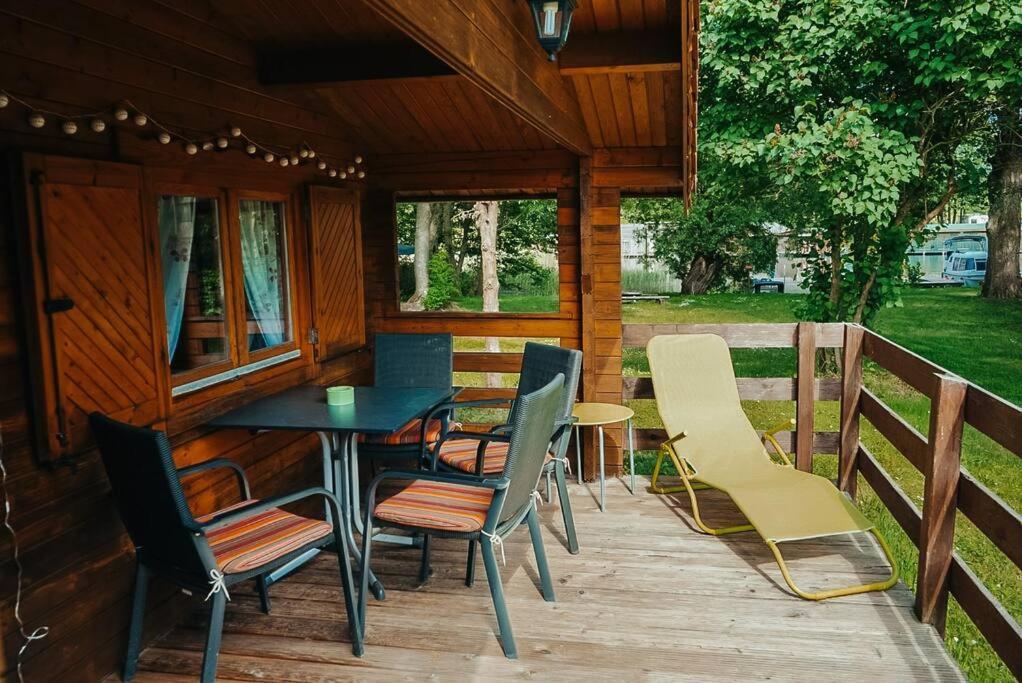 Holzhaus Direkt Am See Priepert Εξωτερικό φωτογραφία